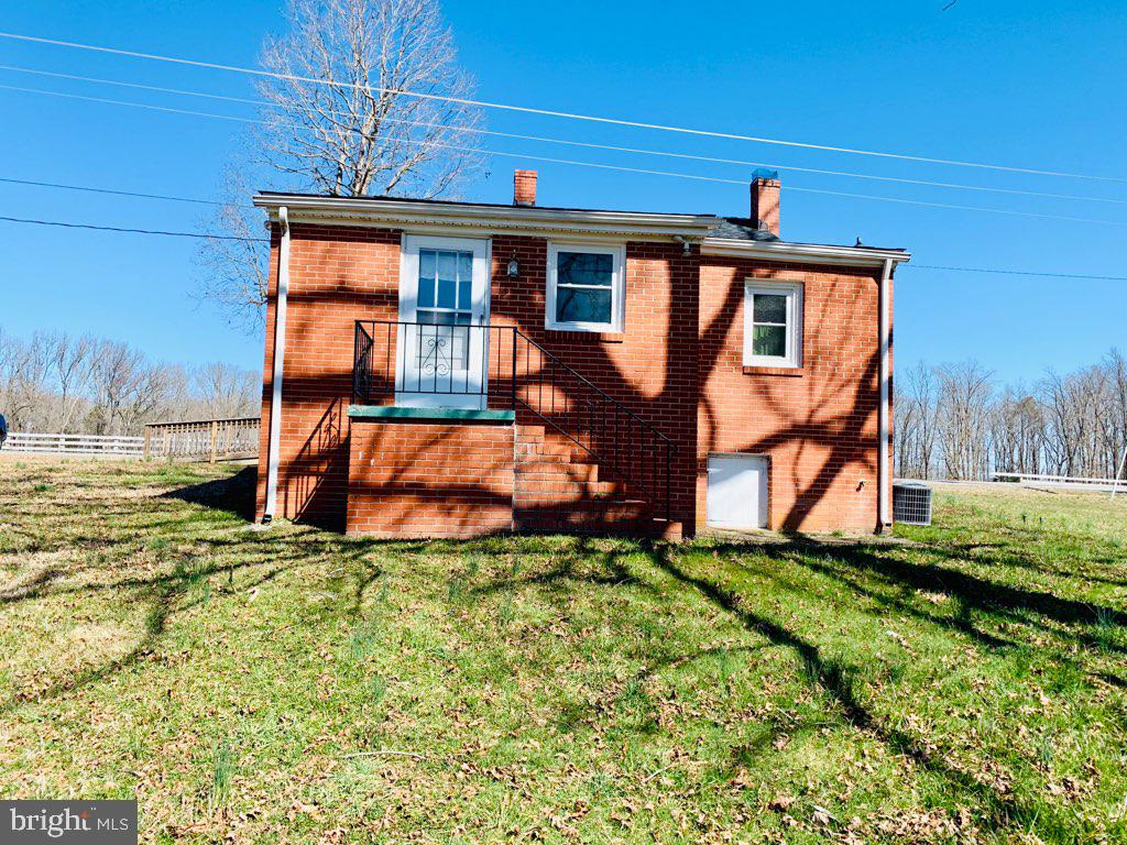 20516 Sparta Road Milford, VA 22514 - Photo 5 of 7 Rear View