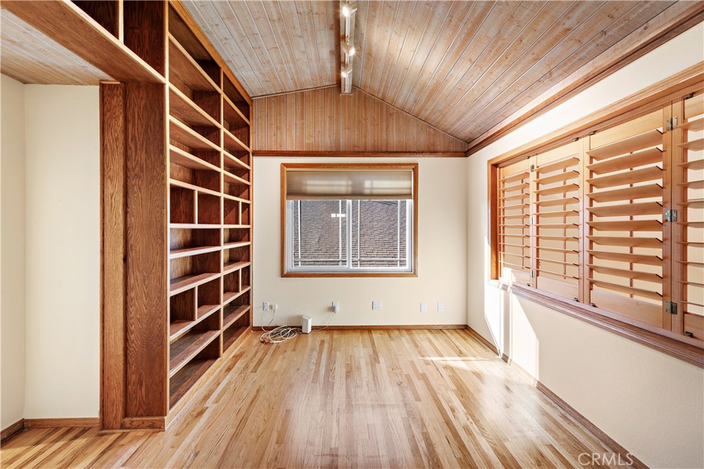 24372 Barbados Drive Dana Point, CA 92629 - Photo 20 of 39 a view of empty room with wooden floor and fan