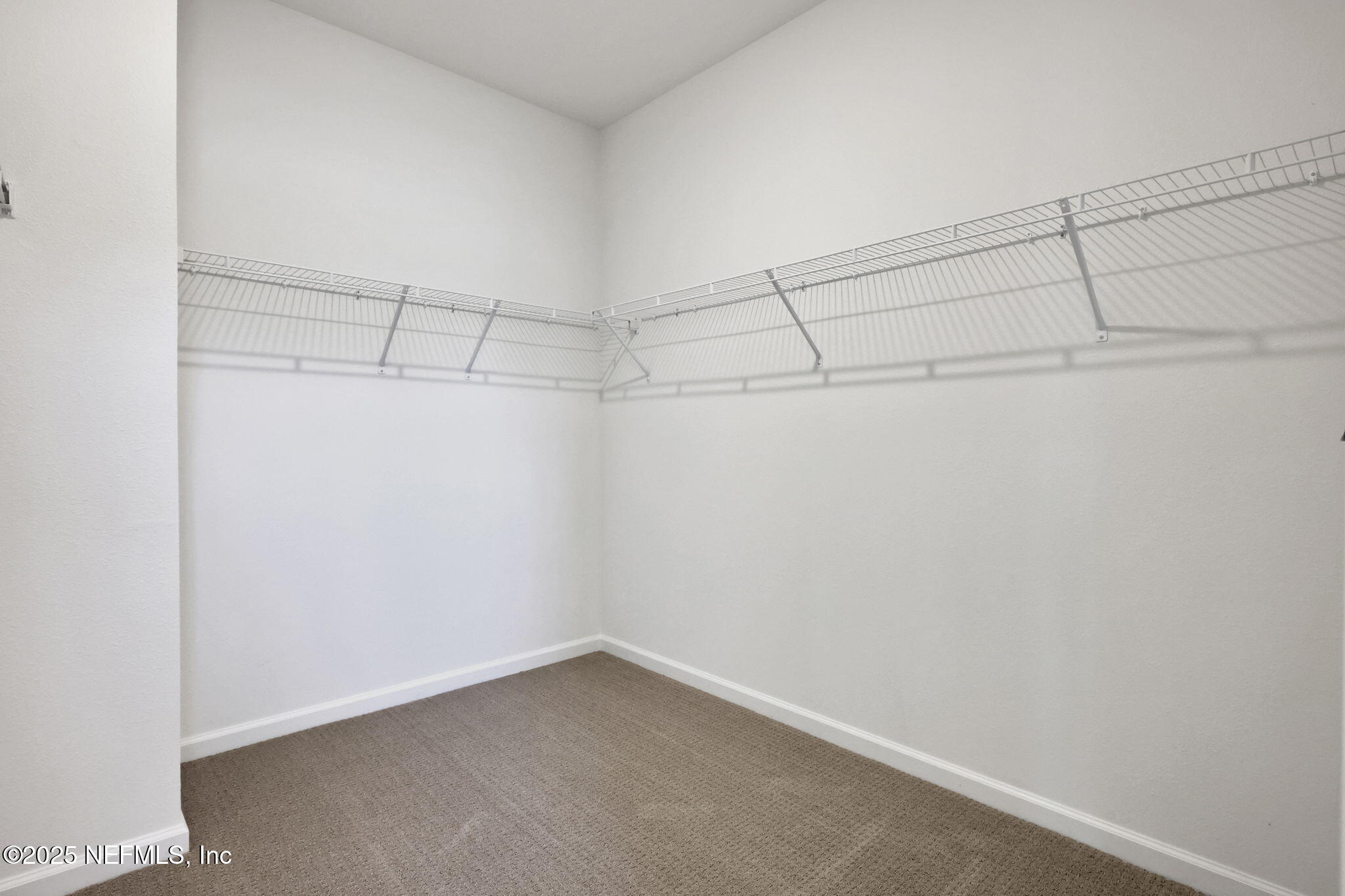 135 Chestnut Grv Road St. Augustine, FL 32092 - Photo 16 of 32 17-web-or-mls-2Z2A0862