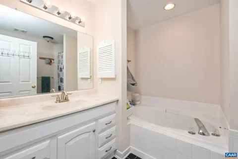$475,000 | 998 Pintail Lane, Charlottesville, VA 22903