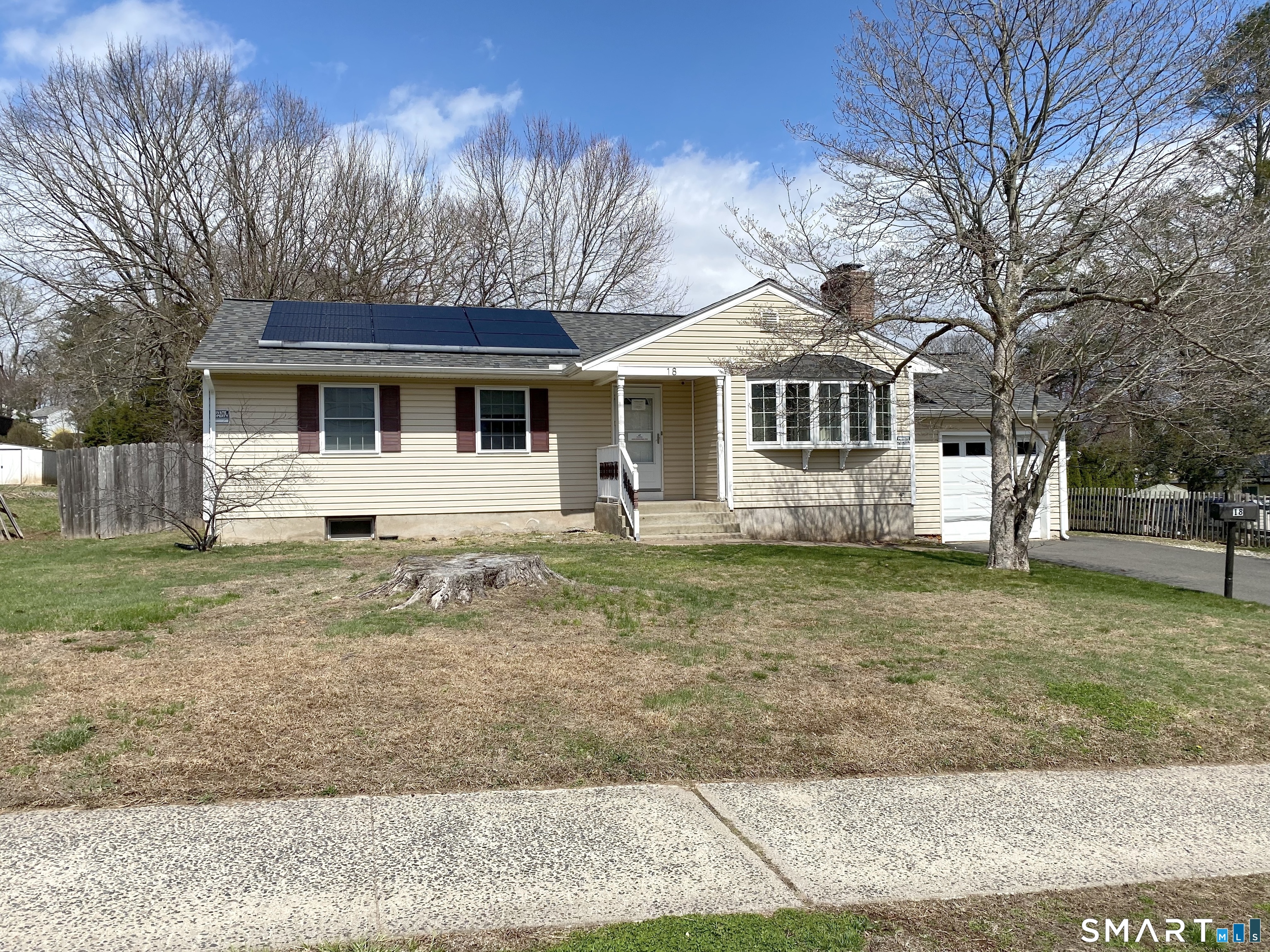 18 Reservoir Road Newington, CT 06111 - Photo 1 of 22