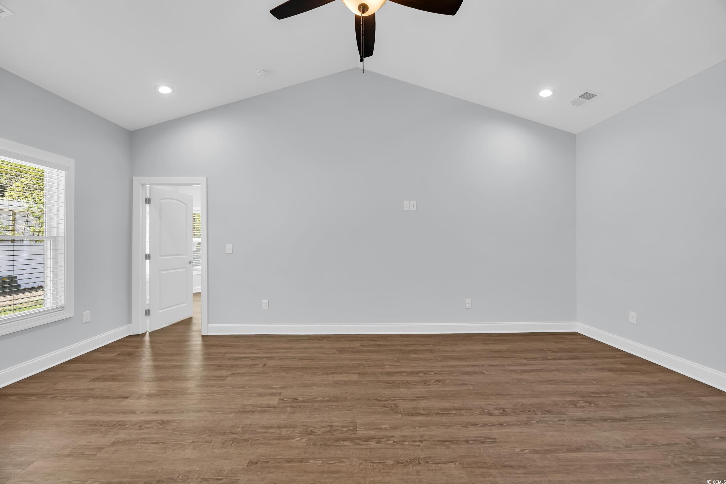 5132 Little River Neck Road North Myrtle Beach, SC 29582 - Photo 6 of 29 Gallery Image 6