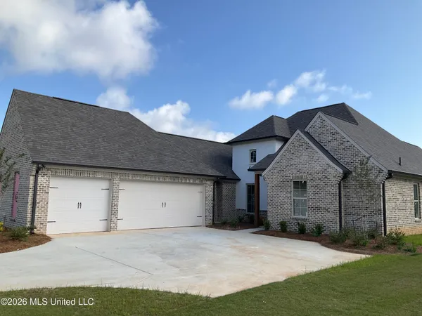 $464,900 | 192 Bronson Bend, Flowood, MS 39232