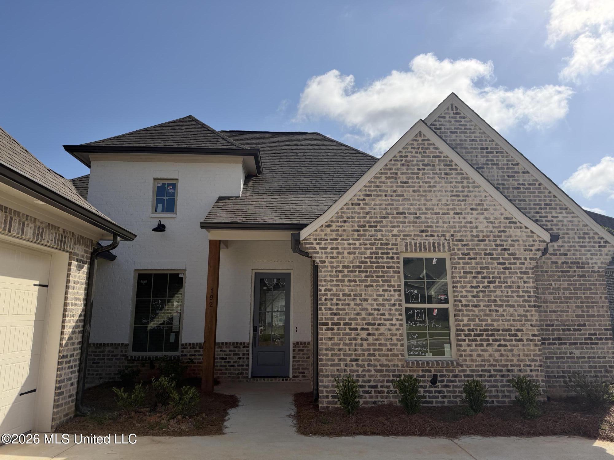 192 Bronson Bend Flowood, MS 39232 - Photo 2 of 10 IMG_3812