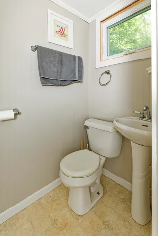 $434,000 | 302 Townsend Avenue, Boothbay Harbor, ME 04538