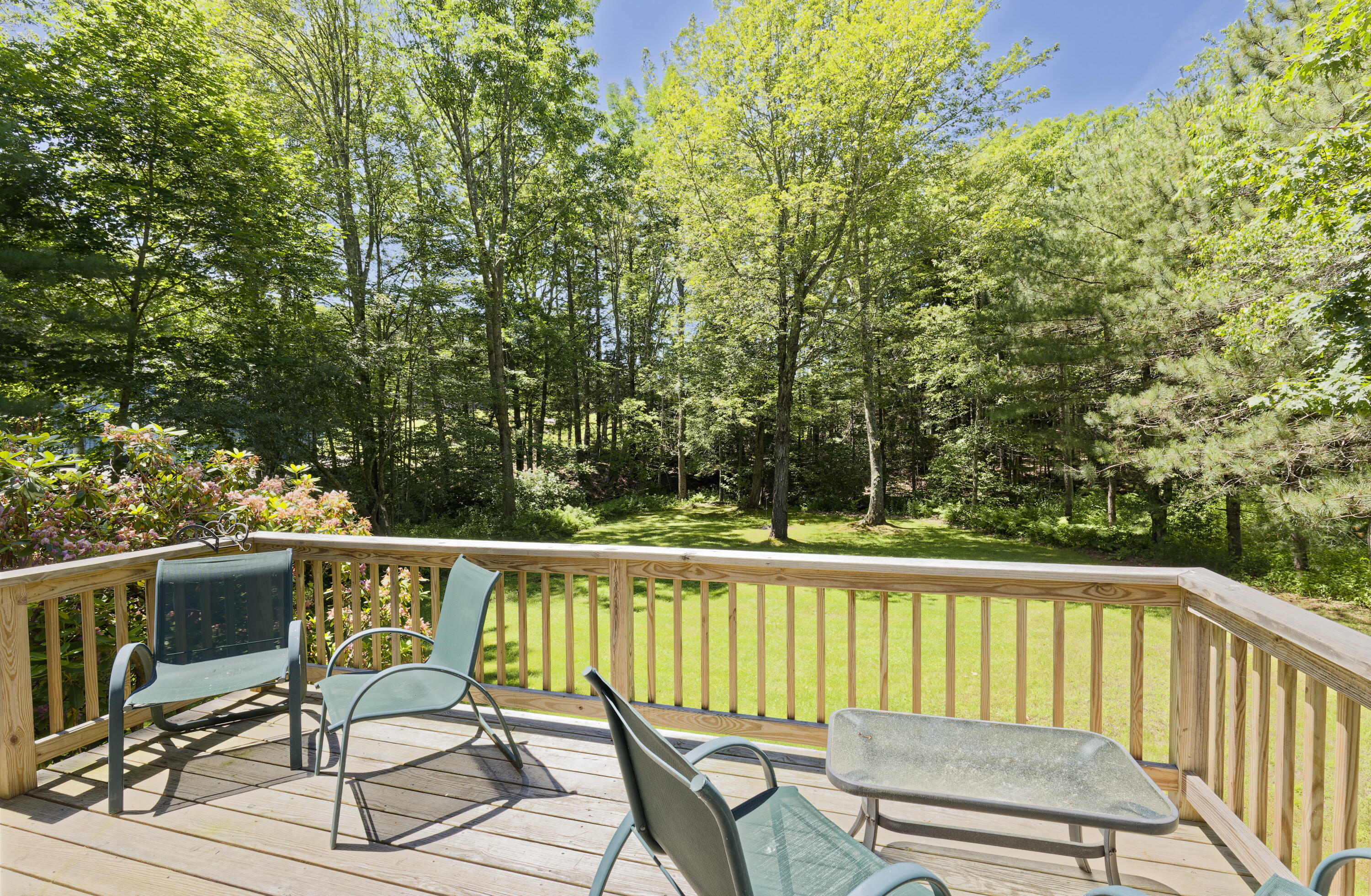 302 Townsend Avenue Boothbay Harbor, ME 04538 - Photo 23 of 39 24-302TownsendAve-AT