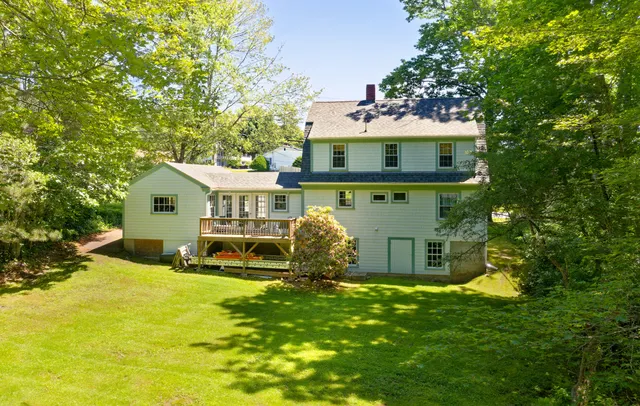 $434,000 | 302 Townsend Avenue, Boothbay Harbor, ME 04538