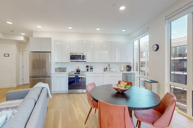 $5,000 | 38 Hichborn Street, Unit 406, Boston, MA 02135