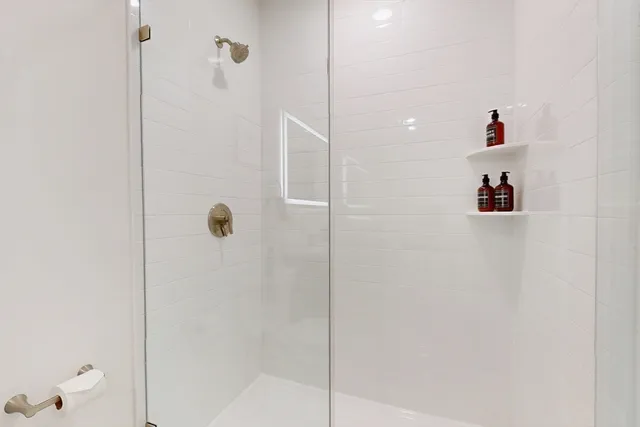 $5,000 | 38 Hichborn Street, Unit 406, Boston, MA 02135