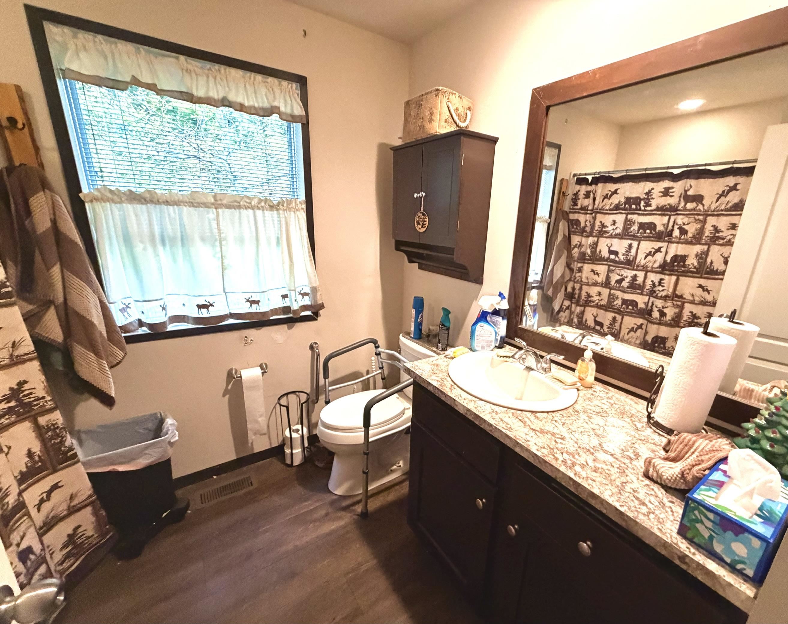 2278 Beeman Road Bellaire, MI 49615 - Photo 20 of 25 1951229-0b0ef421-d548-4749-8eab-7c92792983ff.JPG