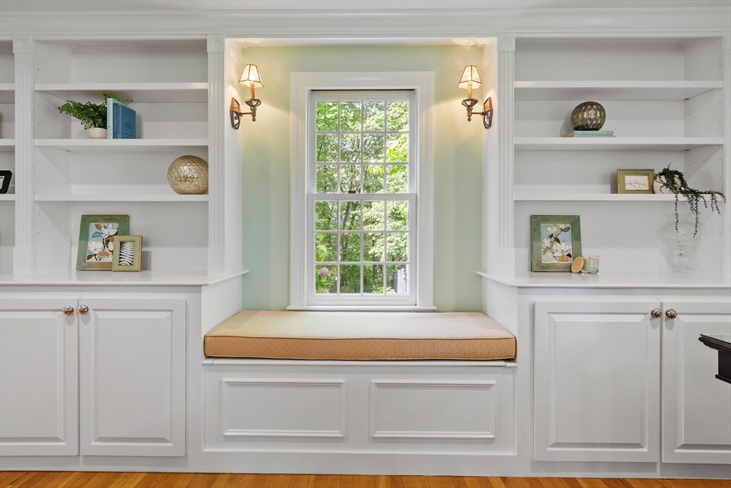 158 Kettle Hole Road Bolton, MA 01740 - Photo 17 of 42