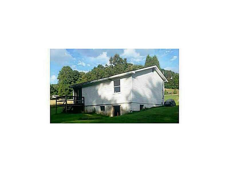 519 Windy Flats Road Shelocta, PA 15774 - Photo 2 of 6 Exterior Back.