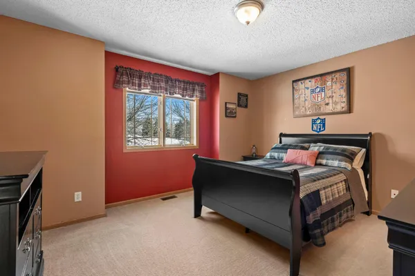 $499,900 | 11911 48th Street Northeast, St. Michael, MN 55376