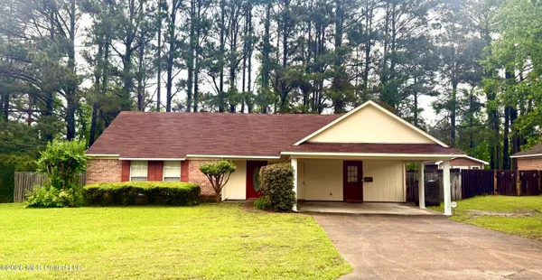 $169,000 | 764 Scenic Drive, Grenada, MS 38901