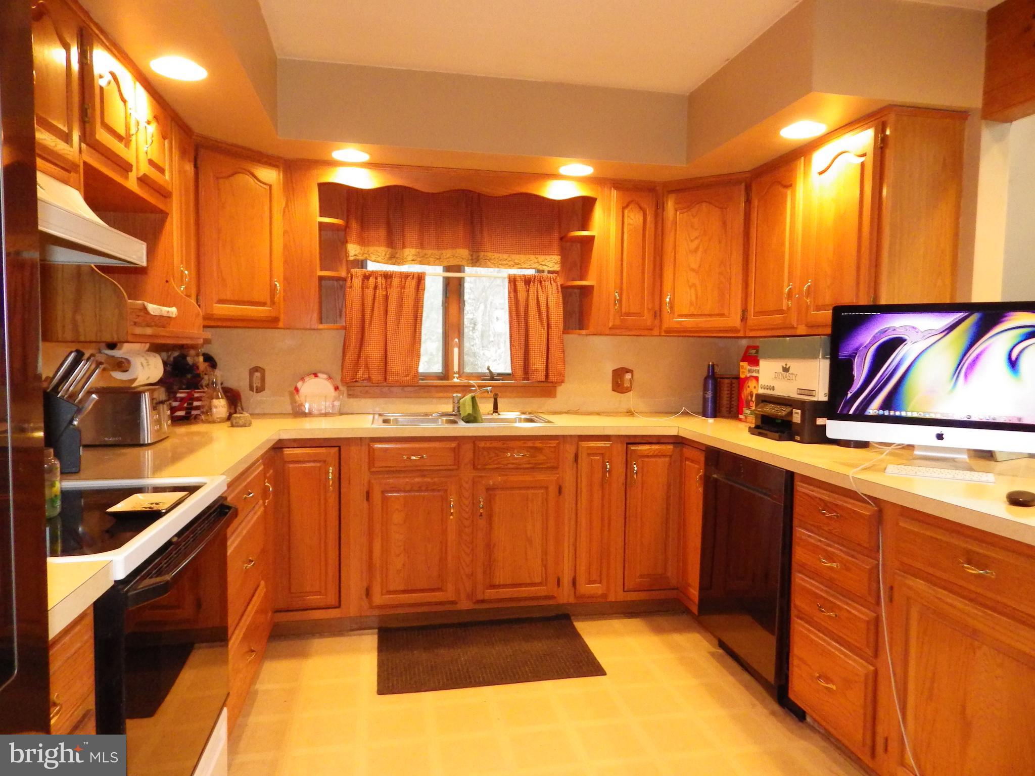 240 Valley Road Hegins, PA 17938 - Photo 10 of 38 Gallery Image 10