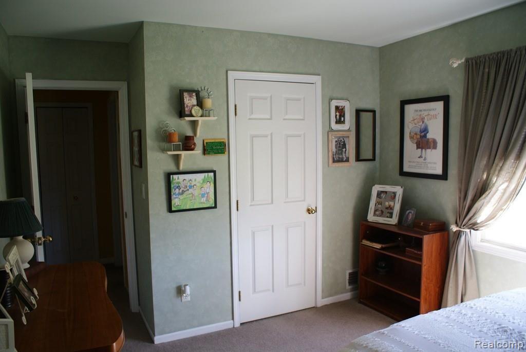4465 Mitchell Road Metamora, MI 48455 - Photo 61 of 85 Third bedroom