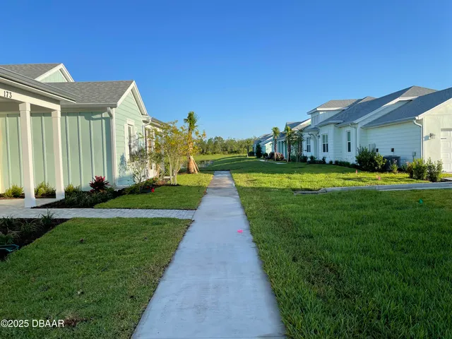 $2,500 | 173 Coastal Avenue, Daytona Beach, FL 32124