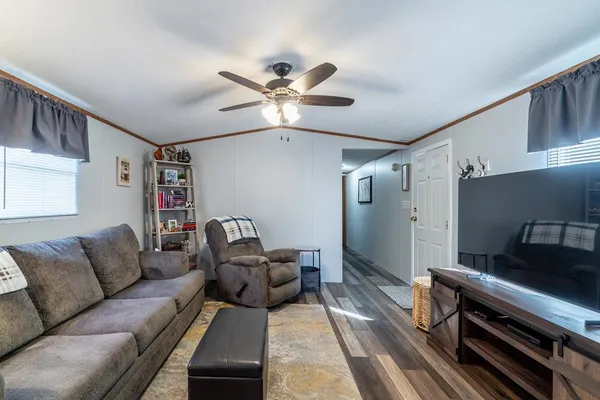 $169,500 | 215 Ln 101A Hamilton Lake, Hamilton, IN 46742