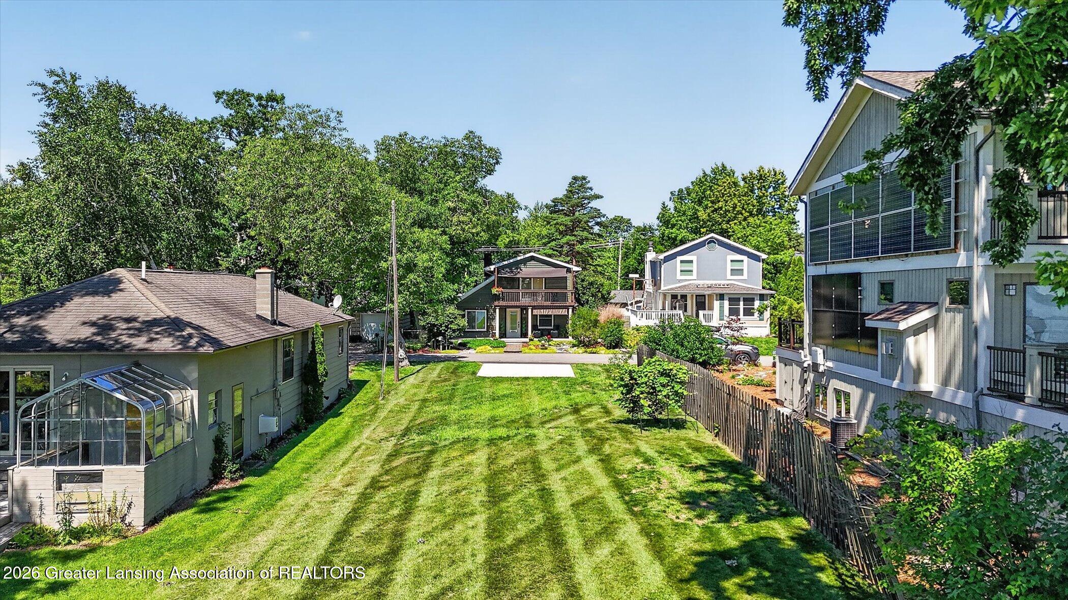 6227 West Reynolds Road Haslett, MI 48840 - Photo 74 of 92 75-6227-W-Reynolds-Rd-WindowStill-Photog