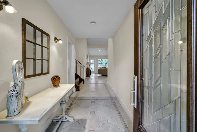 $2,700 | 2 Kino Court, The Woodlands, TX 77380