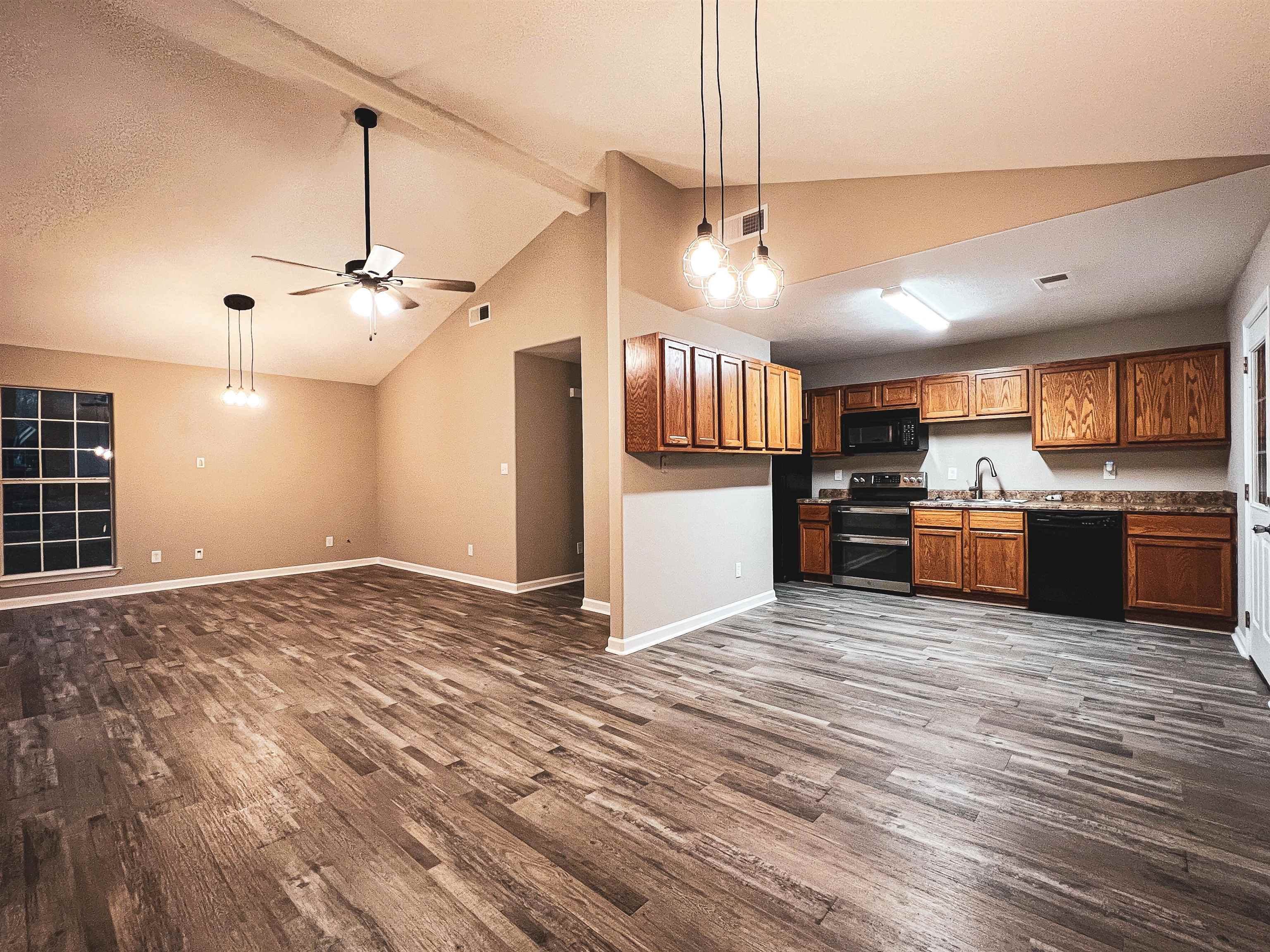 73 Russwood Road Brighton, TN 38011 - Photo 5 of 17 Gallery Image 5