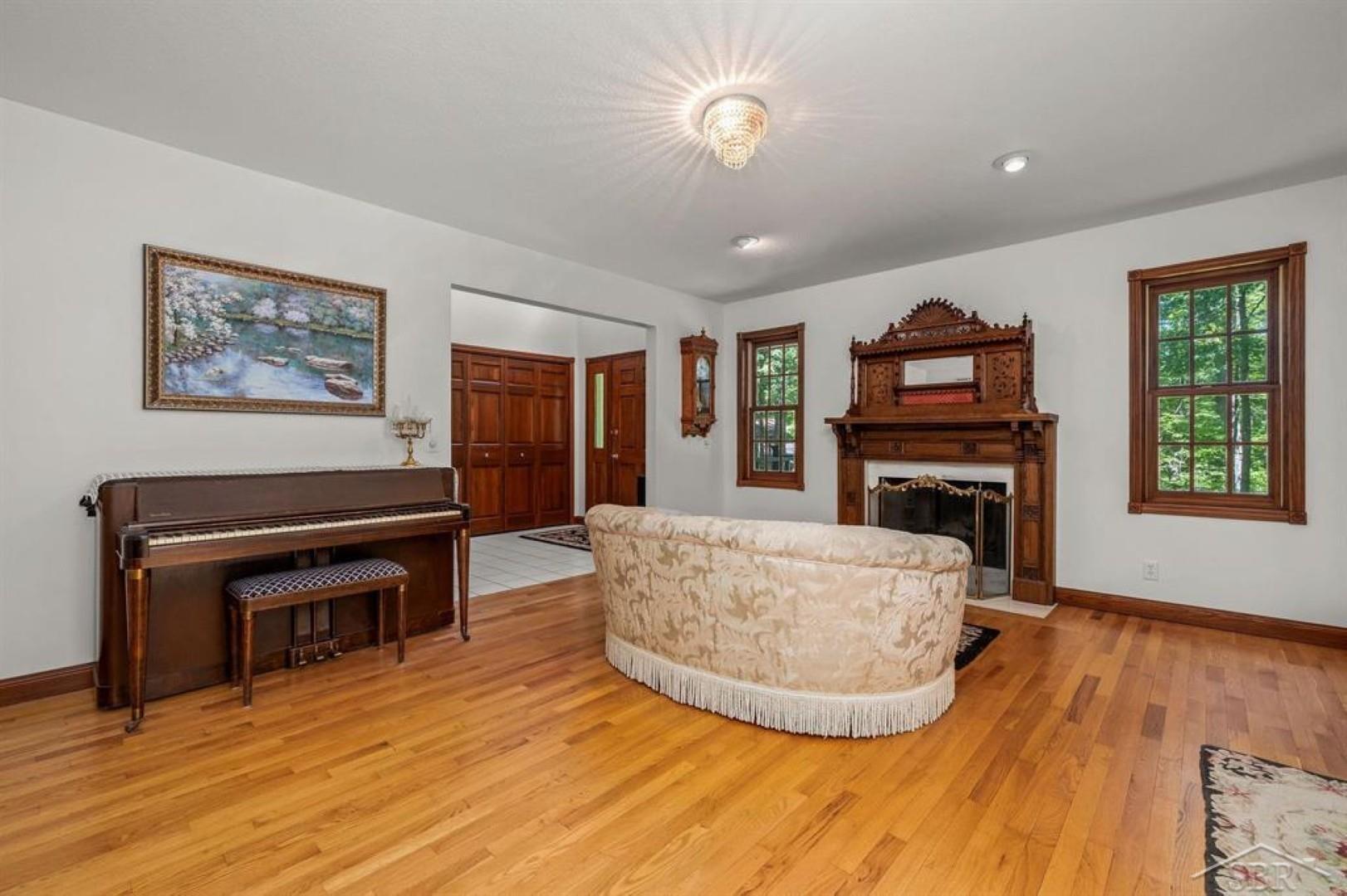 4455 North Ehlers Road Midland, MI 48642 - Photo 8 of 66
