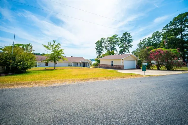 $570,000 | 1637 Airport Loop, Homer, LA 71040