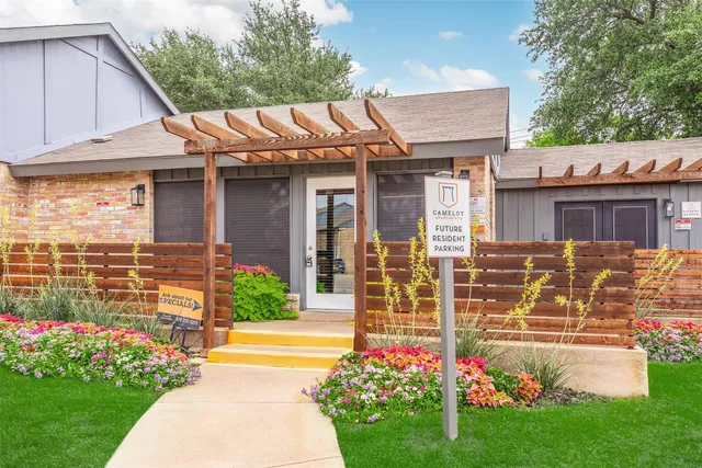 $1,560 | 1212 Hampshire Lane, Unit 2031, Richardson, TX 75080