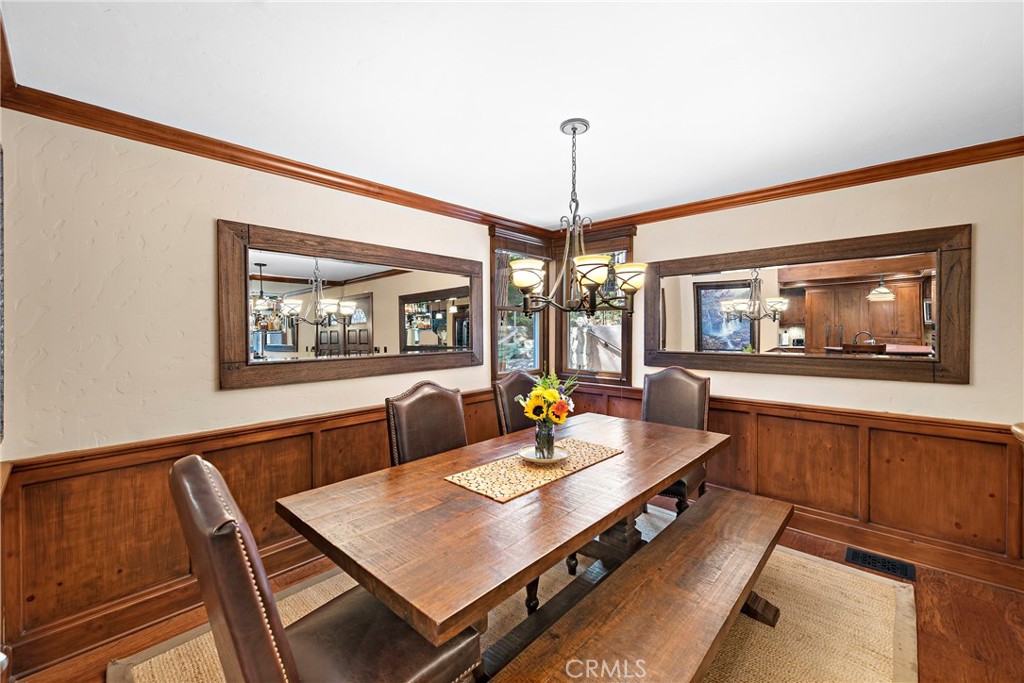400 Cottage Grove Road Lake Arrowhead, CA 92352 - Photo 27 of 75 a living room with furniture and a wooden floor