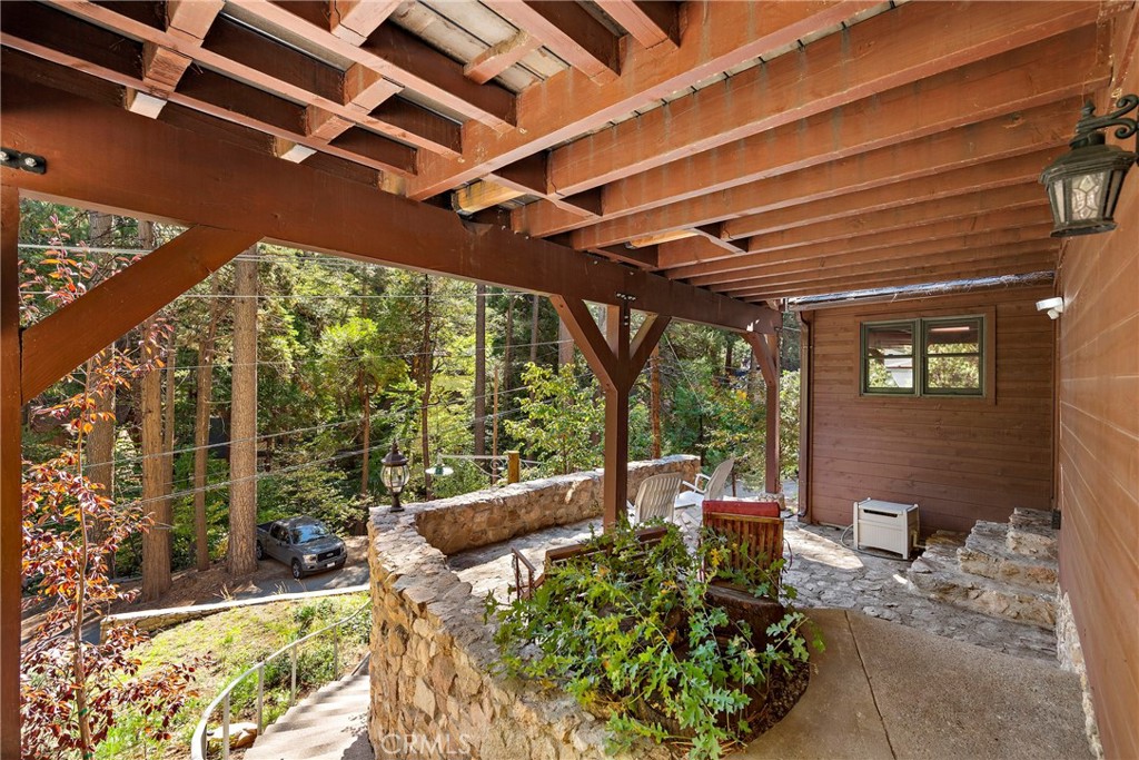 400 Cottage Grove Road Lake Arrowhead, CA 92352 - Photo 62 of 75
