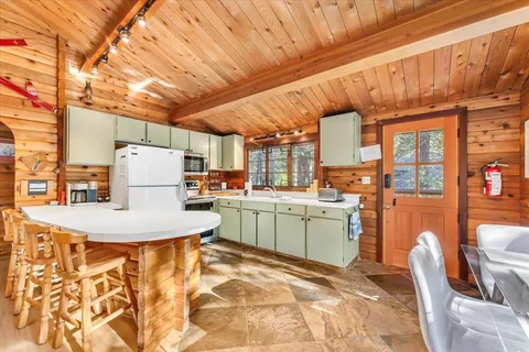 $1,199,000 | 5520 Sacramento Avenue, Homewood, CA 96141