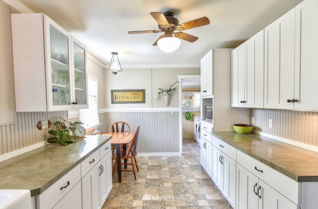 311 Gardner Road Burlington, WA 98233 - Photo 8 of 14 Gallery Image 8