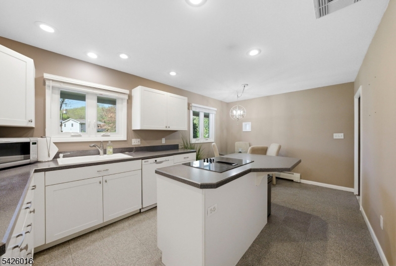 20 Copper Hill Road Bridgewater, NJ 08807 - Photo 19 of 49
