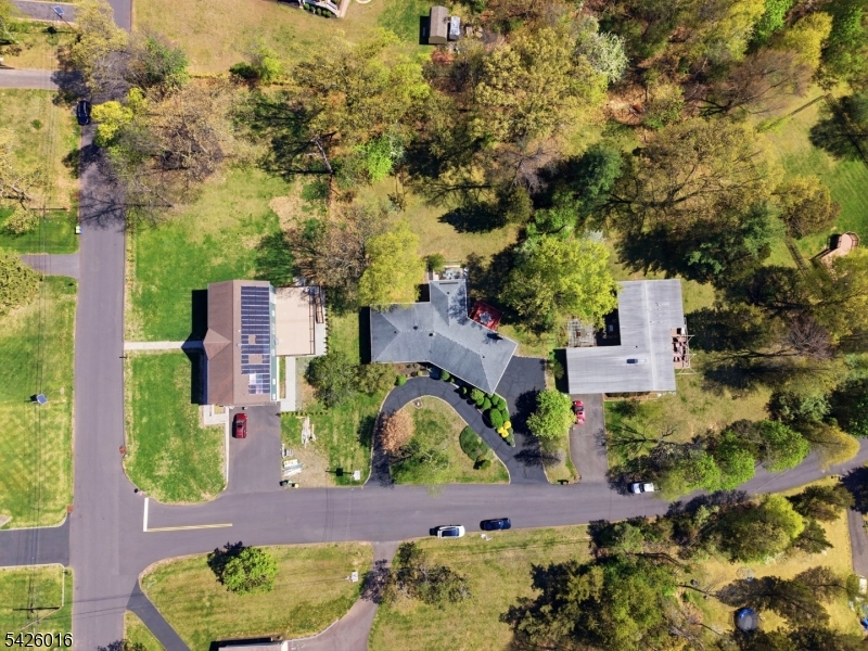 20 Copper Hill Road Bridgewater, NJ 08807 - Photo 5 of 49