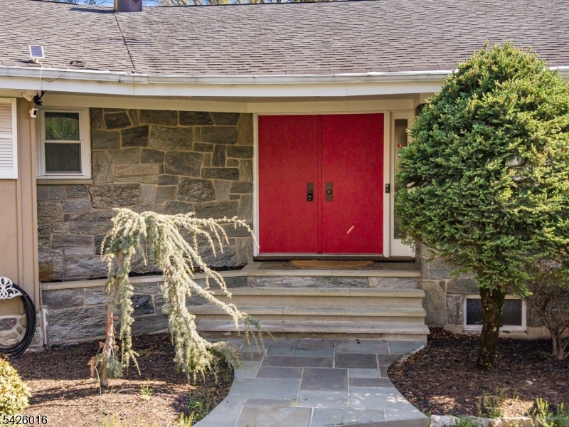 20 Copper Hill Road Bridgewater, NJ 08807 - Photo 6 of 49
