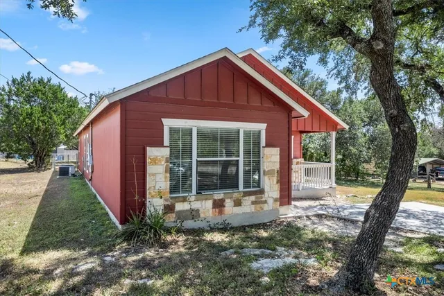 $1,785 | 119 Weatherby Drive, Spring Branch, TX 78070