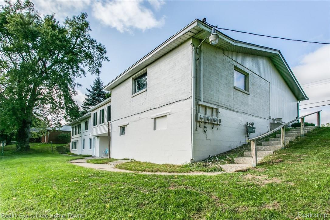 4237 North River Road Fort Gratiot, MI 48059 - Photo 2 of 29 4237 North River Rd--3.JPG