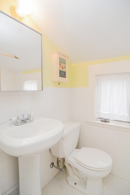 312 Red Acre Road Stow, MA 01775 - Photo 18 of 28