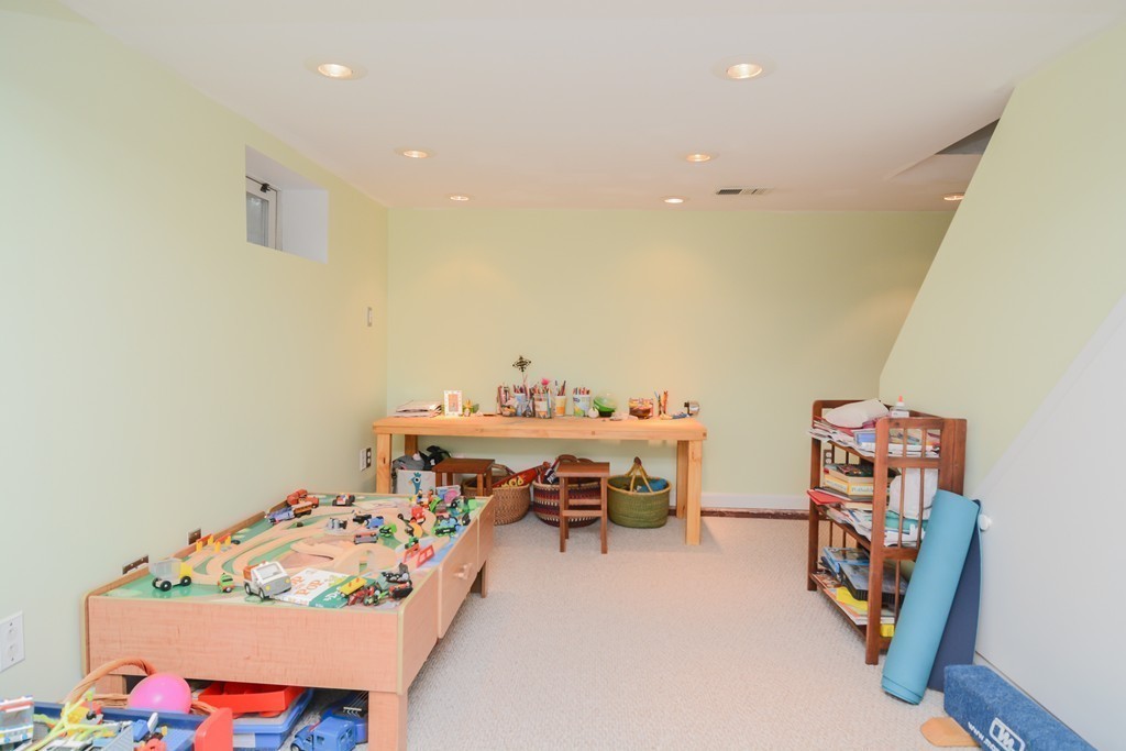 312 Red Acre Road Stow, MA 01775 - Photo 20 of 28
