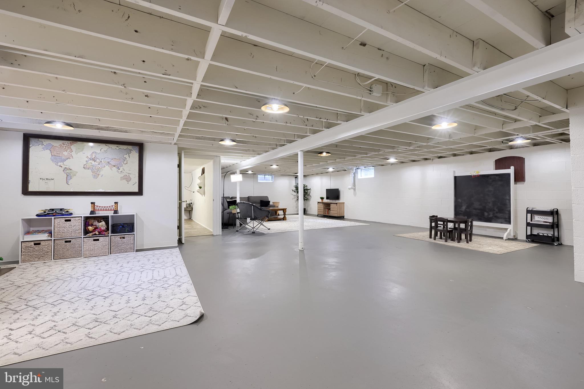 209 Sego Sago Road Lititz, PA 17543 - Photo 16 of 74