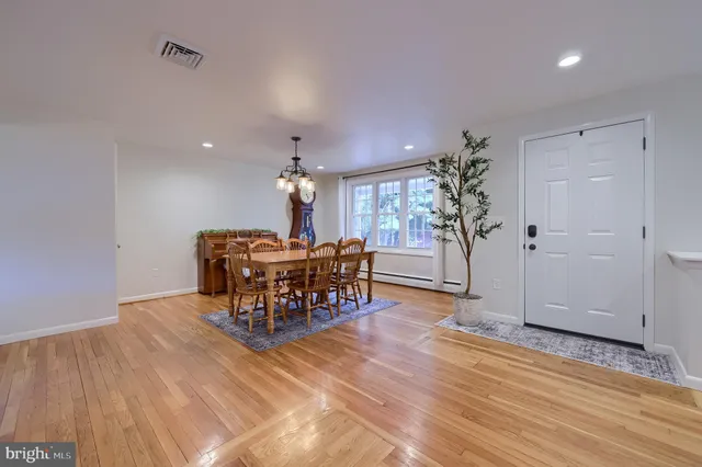 $699,000 | 209 Sego Sago Road, Lititz, PA 17543