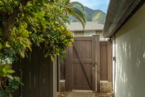 $1,500,000 | 549 Highway 30, Wailuku, HI 96793