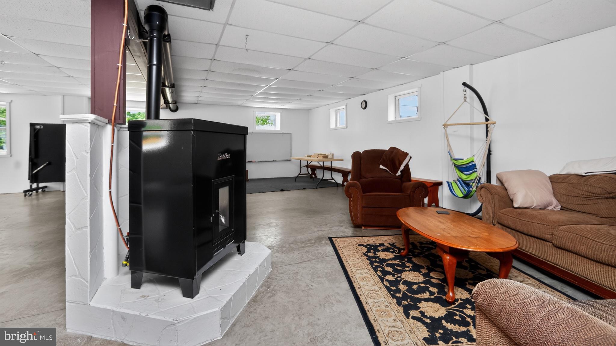257 Hill Road New Holland, PA 17557 - Photo 78 of 94 Spacious, versatile living area awaits.
