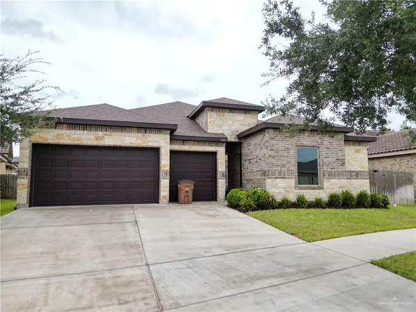 $2,700 | 4226 Stillwater Cove, Edinburg, TX 78542