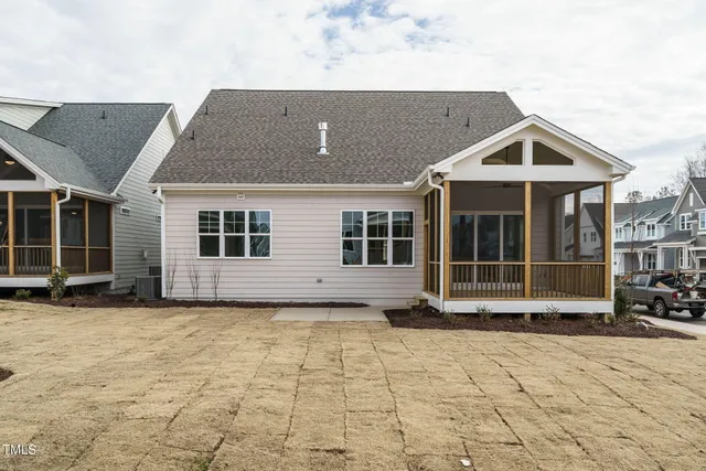 $789,000 | 749 West Holly Springs Road, Holly Springs, NC 27540