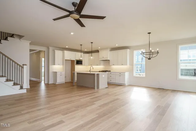 $789,000 | 749 West Holly Springs Road, Holly Springs, NC 27540