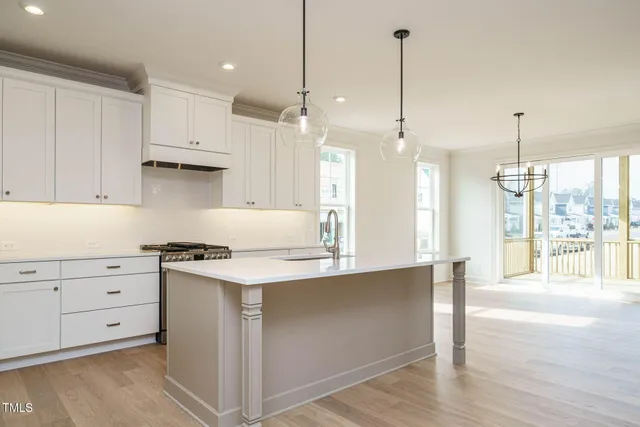 $789,000 | 749 West Holly Springs Road, Holly Springs, NC 27540