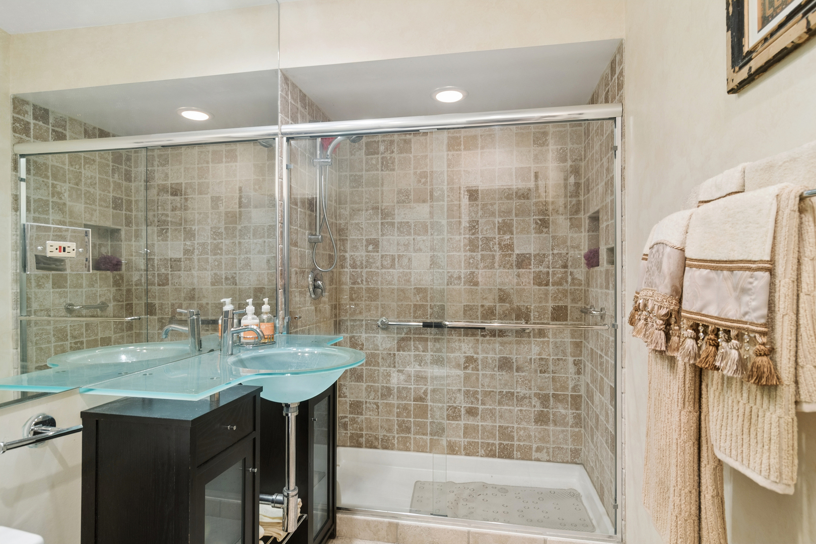 211 Blackhawk Road Highland Park, IL 60035 - Photo 12 of 28 Gallery Image 12