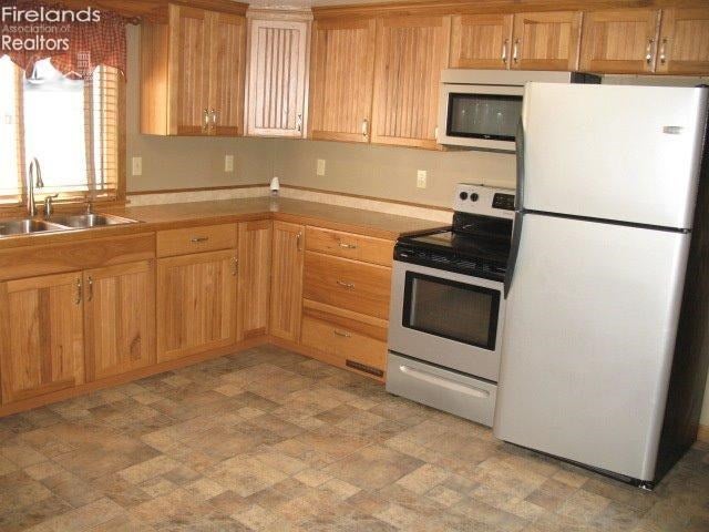 3863 Limerick Road Clyde, OH 43410 - Photo 7 of 10 Gallery Image 7