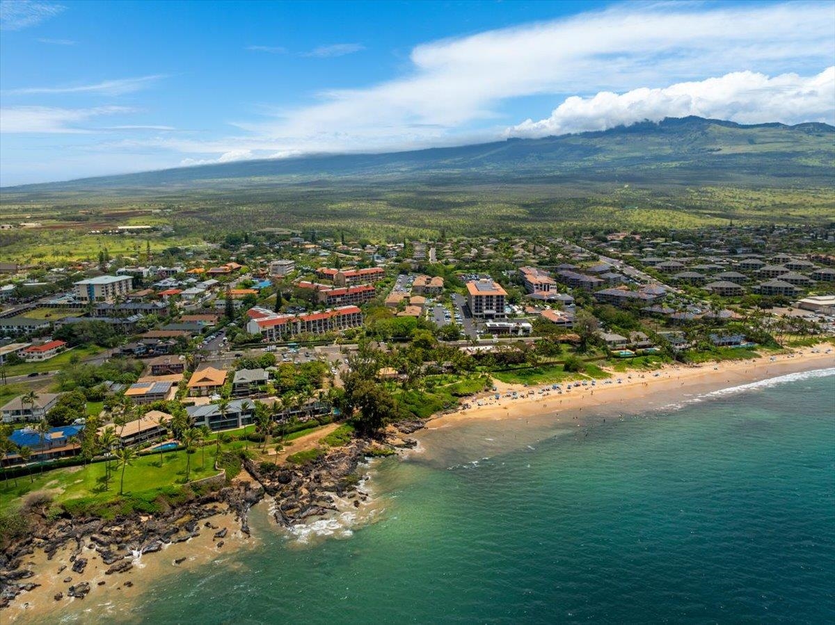 2219 South Kihei Road, Unit B414 Kihei, HI 96753 - Photo 41 of 42 a view of city and ocean